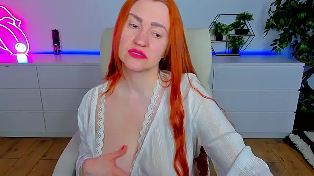 Kamilla Hot online show from 02-20-26, 06:37