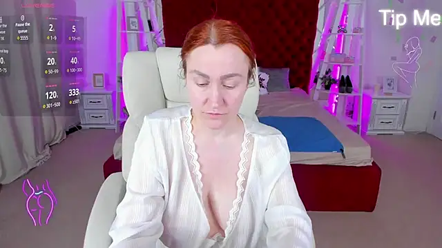 Kamilla Hot online show from 07-05-26, 05:20