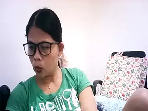 pinay milfxx online show from 11-08-25, 12:14