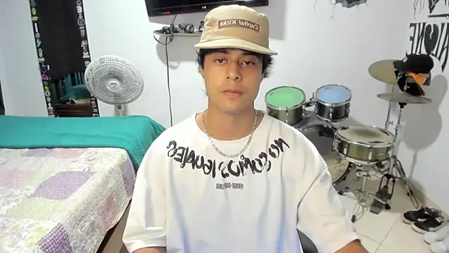 Zack falcon online show from 03-27-26, 03:04