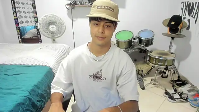 Zack falcon online show from 02-23-26, 08:42