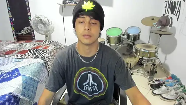 Zack falcon online show from 09-24-25, 03:46