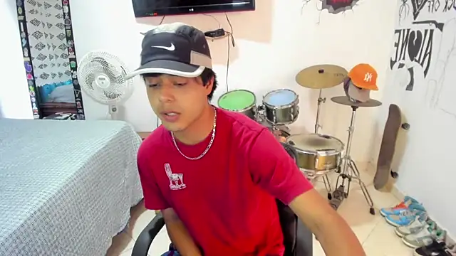 Zack falcon online show from 02-27-25, 03:15