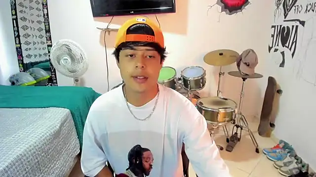 Zack falcon online show from 02-26-25, 12:16