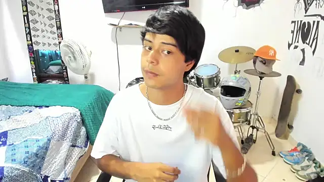 Zack falcon online show from 03-04-25, 08:49