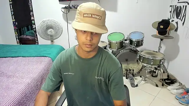 Zack falcon online show from 03-19-26, 04:23