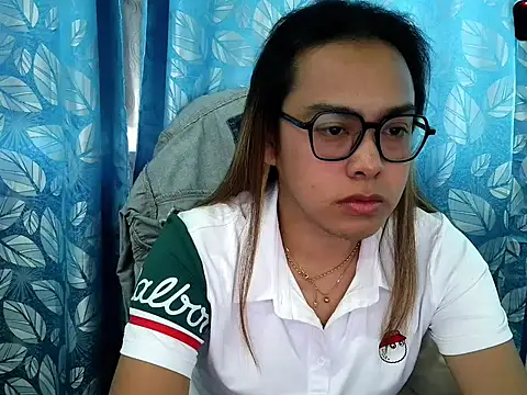 Your PrettyGirlxxx online show from 10-27-25, 01:17