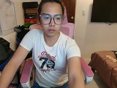 Your PrettyGirlxxx online show from 02-19-26, 10:12