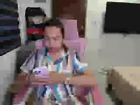 Your PrettyGirlxxx online show from 02-26-26, 09:20