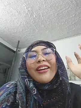 Hana    online show from 04-16-26, 09:39