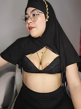 Hana    online show from 04-01-26, 11:56