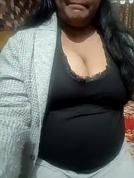 Snapshot of rekhabb123 chatting on 01-12-26, 10:11 rekhabb123 online show from 01-12-26, 10:11