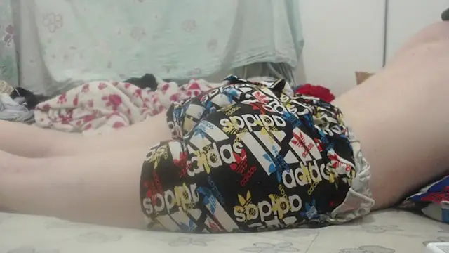 Kittywhiteass online show from 03-17-25, 08:18