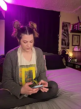 Mallorykoxx69 online show from 01-04-25, 09:32