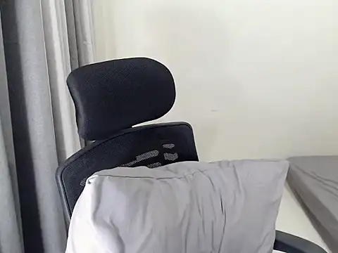 Chubbytransgirl21 online show from 12-19-25, 08:49