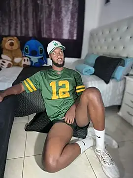 Snapshot of blackdrey18 chatting on 02-27-26, 02:06 blackdrey18 online show from 02-27-26, 02:06