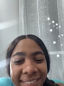Niyirey1 online show from 09-25-25, 01:33