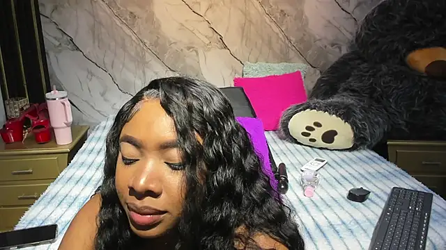 Snapshot of Niyirey1 chatting on 02-27-26, 12:49 Niyirey1 online show from 02-27-26, 12:49