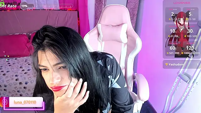 Julia 7 online show from 03-29-26, 03:08