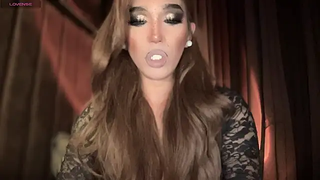 Lo la 69 online show from 11-23-25, 04:33