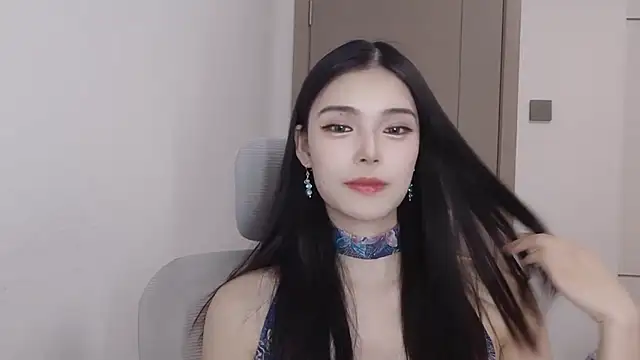 Tibbie-66 online show from 04-23-26, 10:44