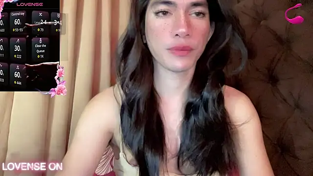 Snapshot of QUEEN_LILITH chatting on 06-18-26, 06:34 QUEEN LILITH online show from 06-18-26, 06:34