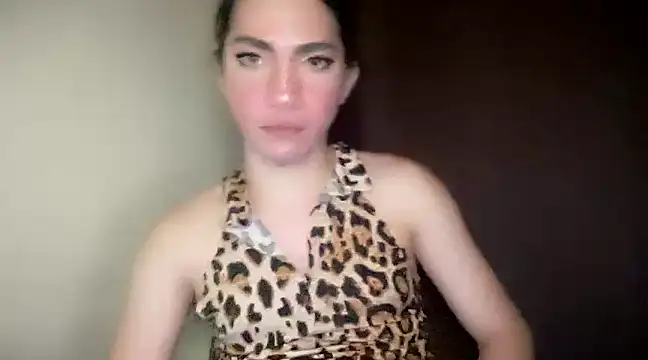 Snapshot of QUEEN_LILITH chatting on 12-18-24, 05:21 QUEEN LILITH online show from 12-18-24, 05:21