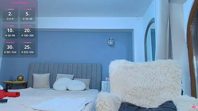 Anna Lewis online show from 11-13-25, 06:39