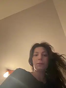 Snapshot of Anna_Lewis chatting on 04-29-26, 06:39 Anna Lewis online show from 04-29-26, 06:39