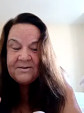 Snapshot of Yaya_Mineira chatting on 02-28-25, 05:04 Yaya Mineira online show from 02-28-25, 05:04