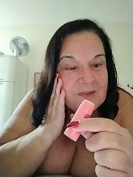 Snapshot of Yaya_Mineira chatting on 05-21-26, 12:13 Yaya Mineira online show from 05-21-26, 12:13