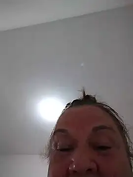 Yaya Mineira online show from 11-30-25, 11:38