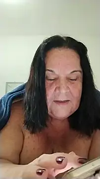 Snapshot of Yaya_Mineira chatting on 06-11-26, 06:27 Yaya Mineira online show from 06-11-26, 06:27