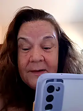 Snapshot of Yaya_Mineira chatting on 02-05-25, 07:53 Yaya Mineira online show from 02-05-25, 07:53