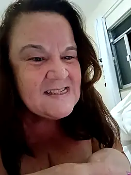 Snapshot of Yaya_Mineira chatting on 03-05-25, 12:05 Yaya Mineira online show from 03-05-25, 12:05