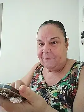 Snapshot of Yaya_Mineira chatting on 04-23-26, 12:11 Yaya Mineira online show from 04-23-26, 12:11