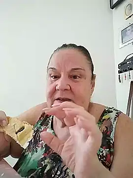 Snapshot of Yaya_Mineira chatting on 04-23-26, 12:29 Yaya Mineira online show from 04-23-26, 12:29