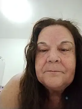 Yaya Mineira online show from 11-18-25, 12:15