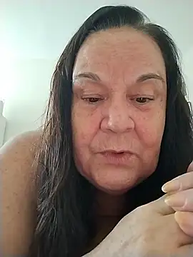 Yaya Mineira online show from 01-19-26, 03:27