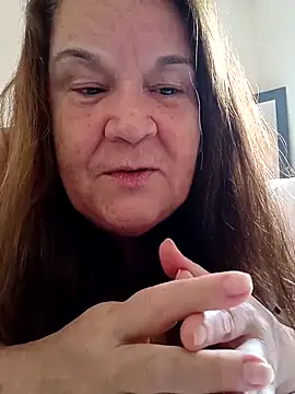 Snapshot of Yaya_Mineira chatting on 01-27-25, 04:33 Yaya Mineira online show from 01-27-25, 04:33