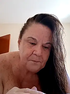 Snapshot of Yaya_Mineira chatting on 03-11-25, 01:01 Yaya Mineira online show from 03-11-25, 01:01