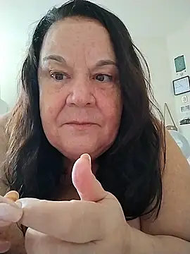 Yaya Mineira online show from 02-11-26, 01:44