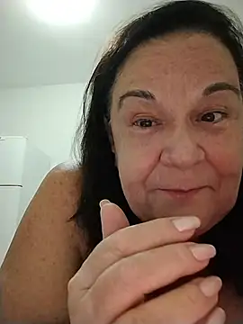 Yaya Mineira online show from 02-06-26, 01:12