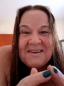 Snapshot of Yaya_Mineira chatting on 02-06-25, 12:37 Yaya Mineira online show from 02-06-25, 12:37
