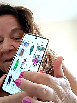 Snapshot of Yaya_Mineira chatting on 02-27-25, 12:34 Yaya Mineira online show from 02-27-25, 12:34