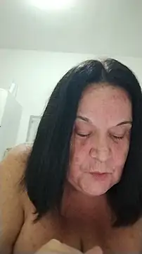 Snapshot of Yaya_Mineira chatting on 06-07-26, 11:21 Yaya Mineira online show from 06-07-26, 11:21