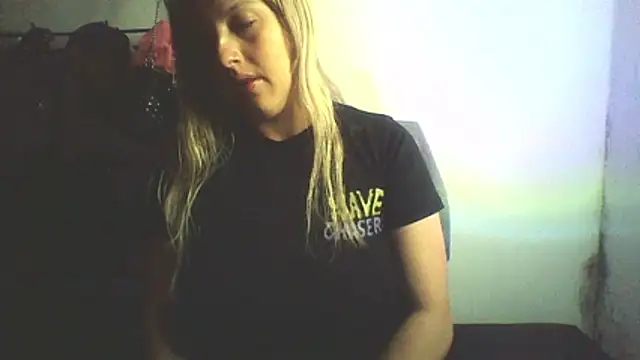 La pauli latina online show from 05-15-26, 03:59
