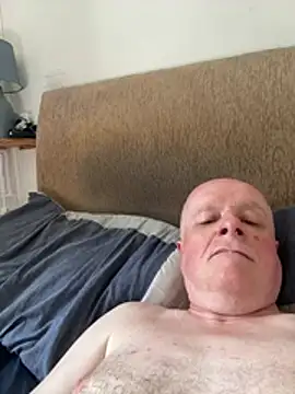 locallad88 online show from 06-24-26, 04:05