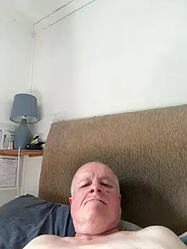 locallad88 online show from 06-18-26, 03:17