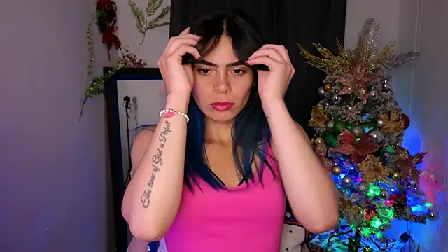 Snapshot of sexyladyy_ chatting on 12-14-25, 11:21 sexyladyy online show from 12-14-25, 11:21